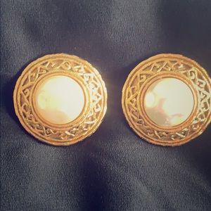 Vintage pearl and gold earrings